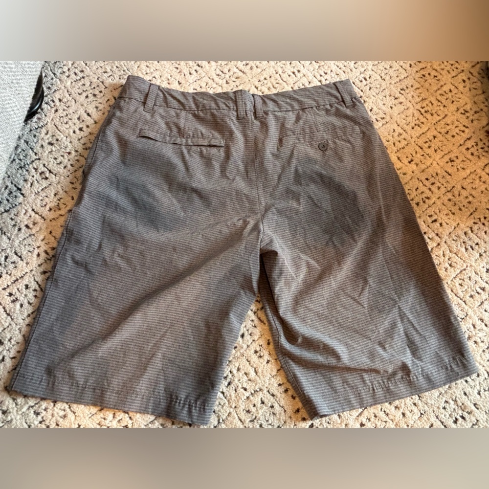 Hang Ten Men’s Hybrid Walk Shorts - Grey Heather Stripe - Size 34 - Picture 5 of 6